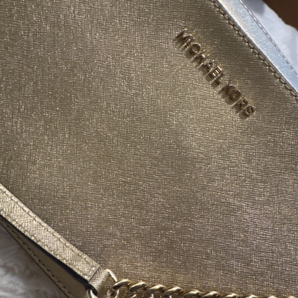 Michael Kors gold purse - Picture 2 of 3